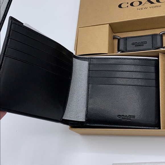 Coach boxed 3 in 1 Wallet GIFT SET - Picture 4 of 6